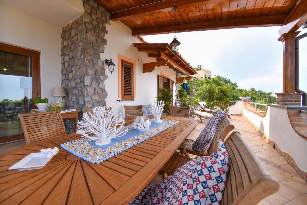Relais Maison De Charles Ischia Exterior photo