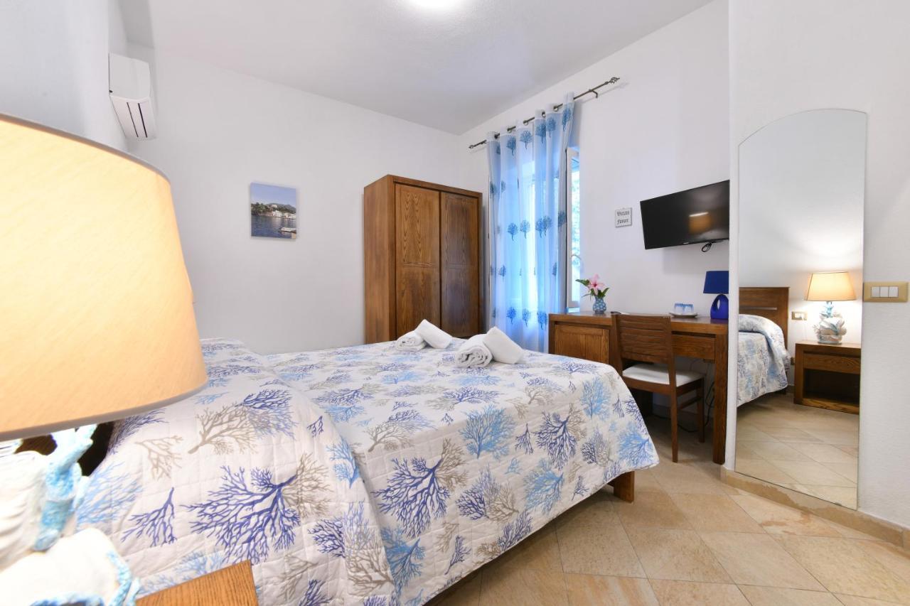 Relais Maison De Charles Ischia Exterior photo